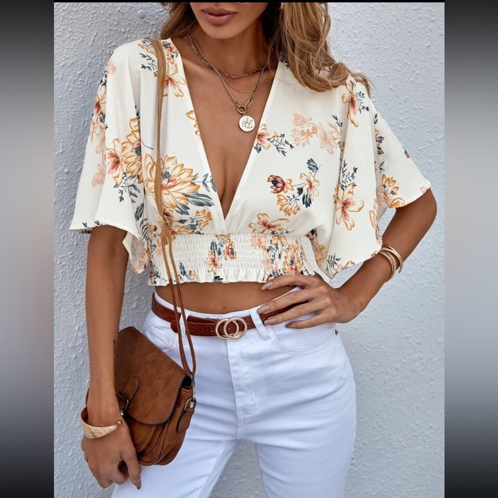 SHEIN Shirred Deep V Neck Floral Blouse